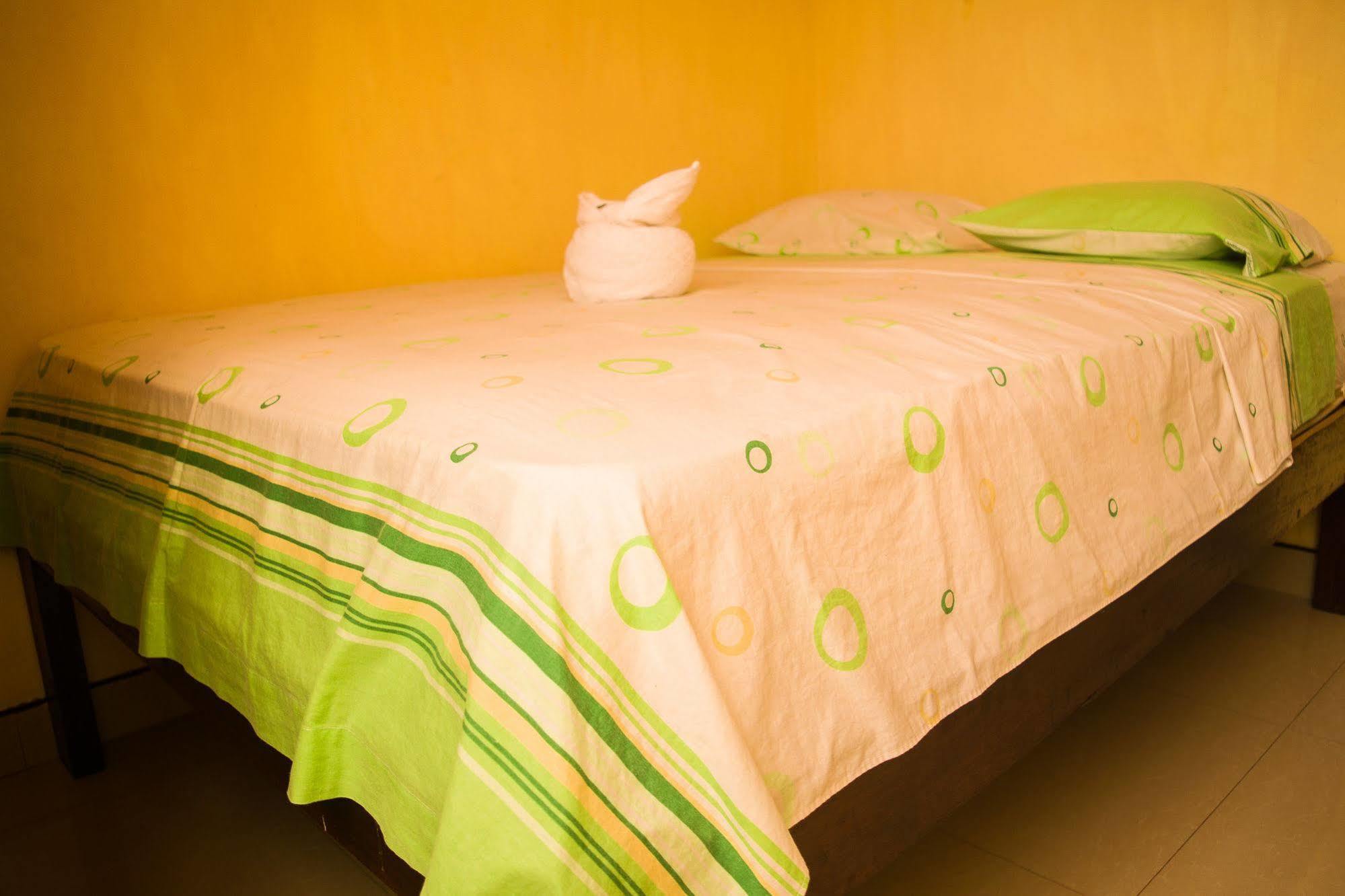 איקיטוס Hospedaje Las Amazonas מראה חיצוני תמונה